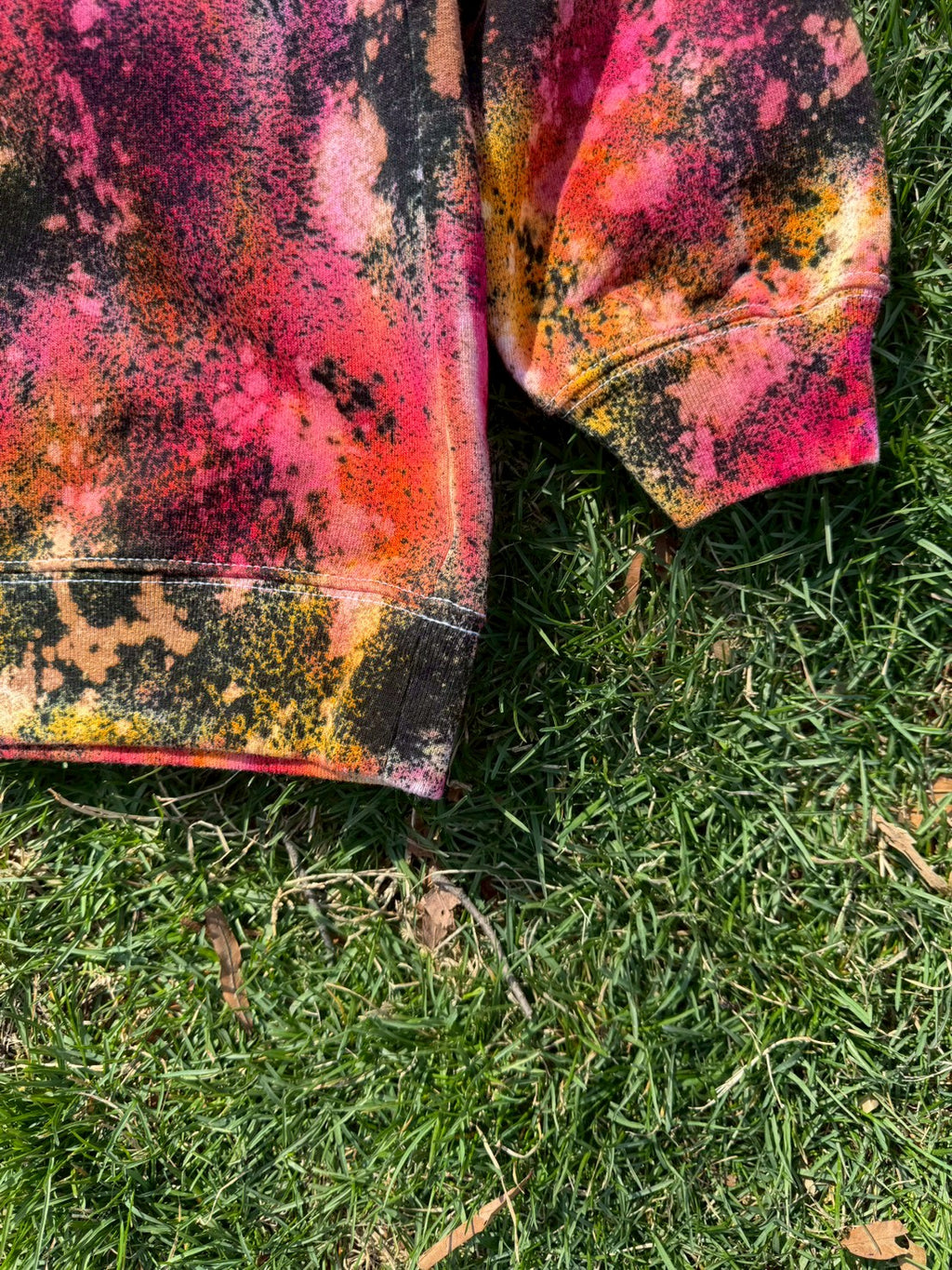 Japan-Made Hand-Dyed Sweatshirt (Warm Tones)