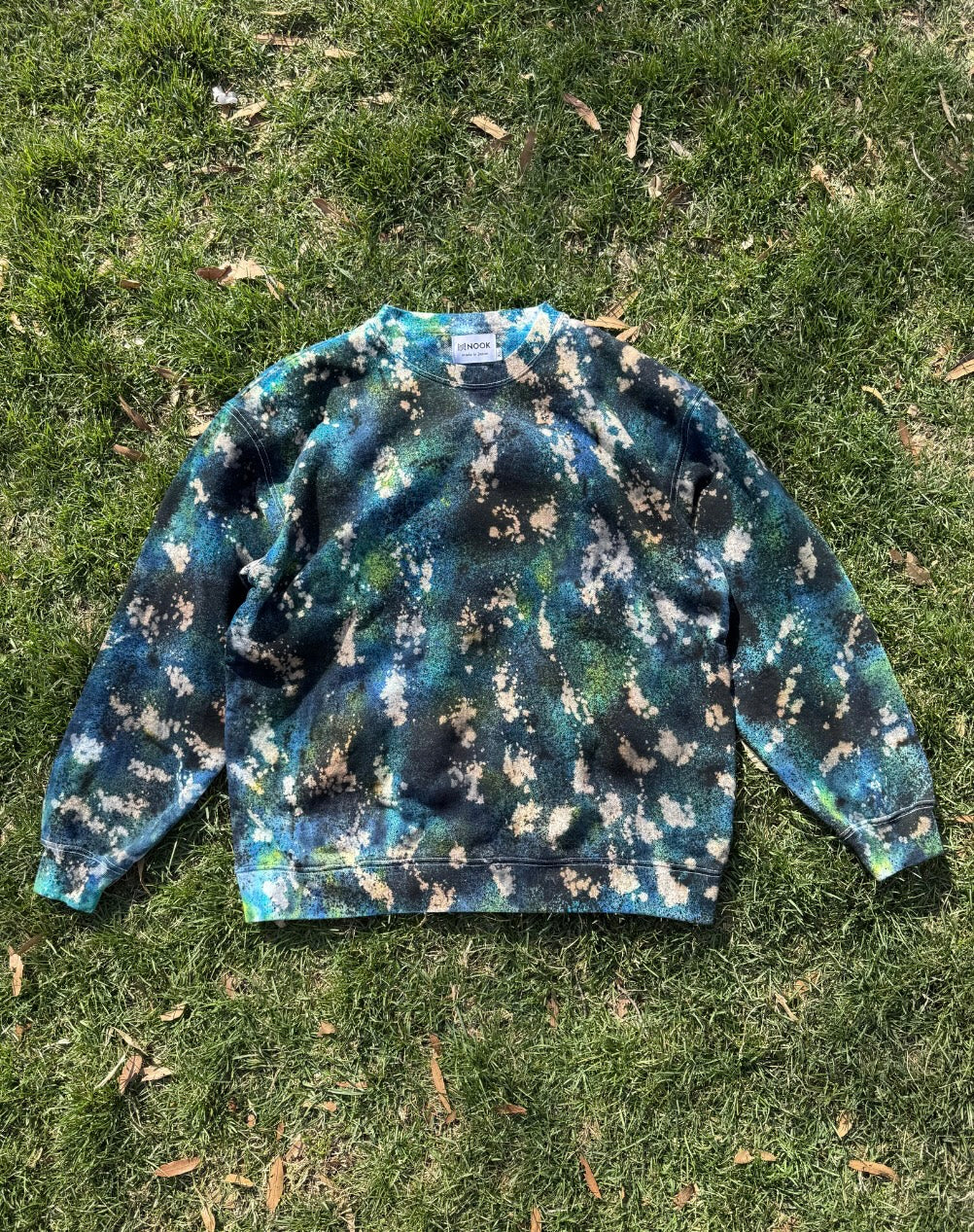 Japan-Made Hand-Dyed Sweatshirt (Cool Tones)